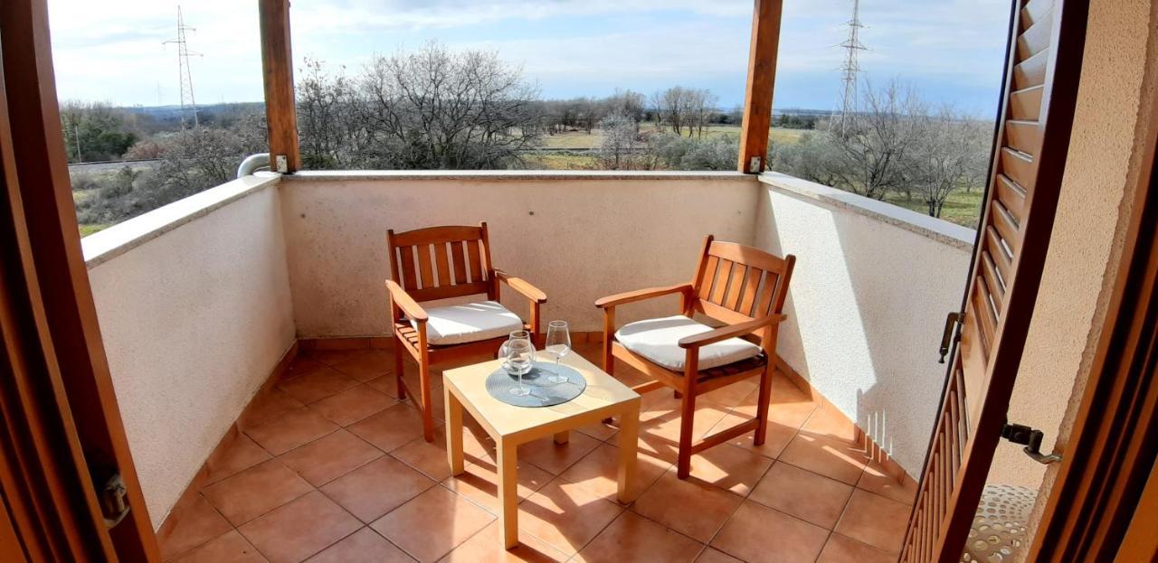 Apartments Demori Galižana Extérieur photo